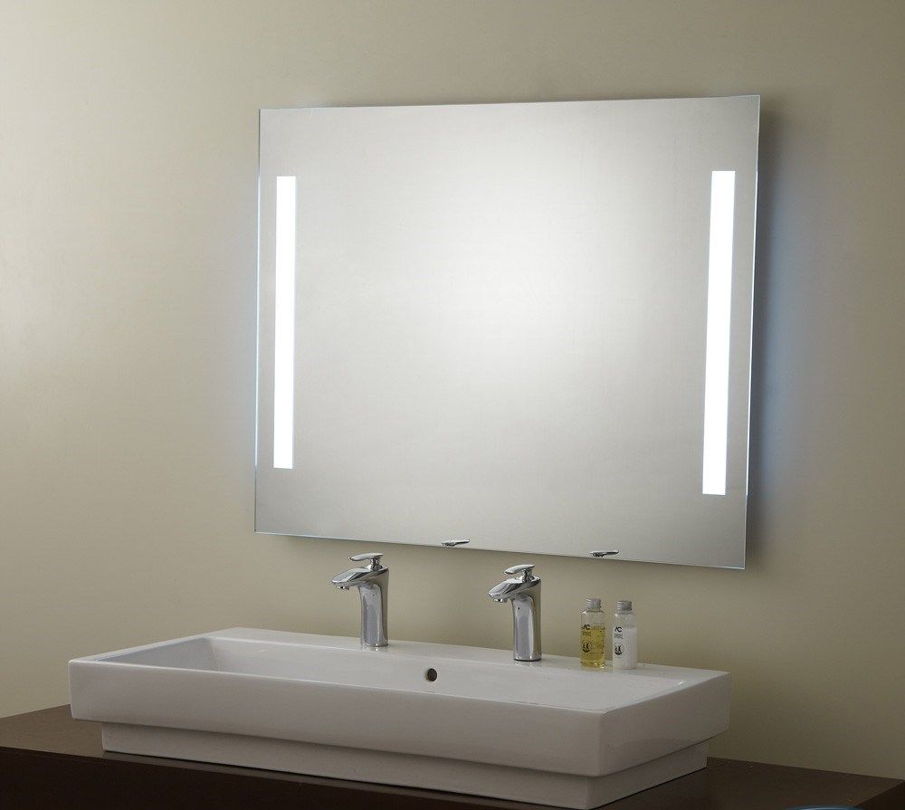 Преимущества зеркал с подсветкой